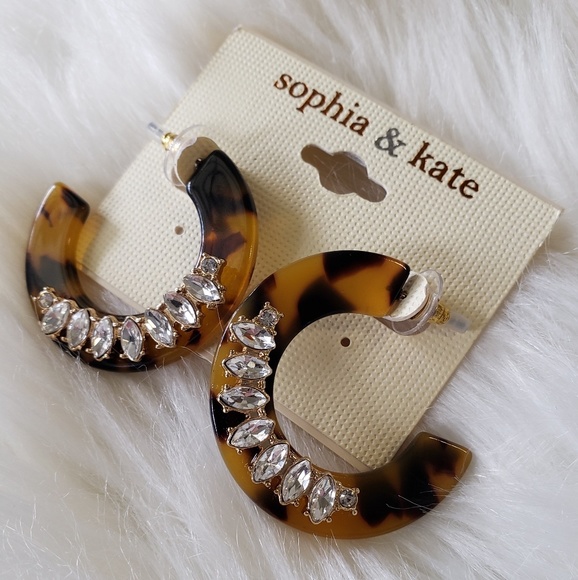 Sophia & Kate Jewelry - B2G1 NWT Sophia & Kate Tortoise Crystal Open Hoops